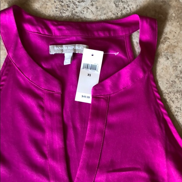 Fuchsia Business Casual Tank - Picture 2 of 3